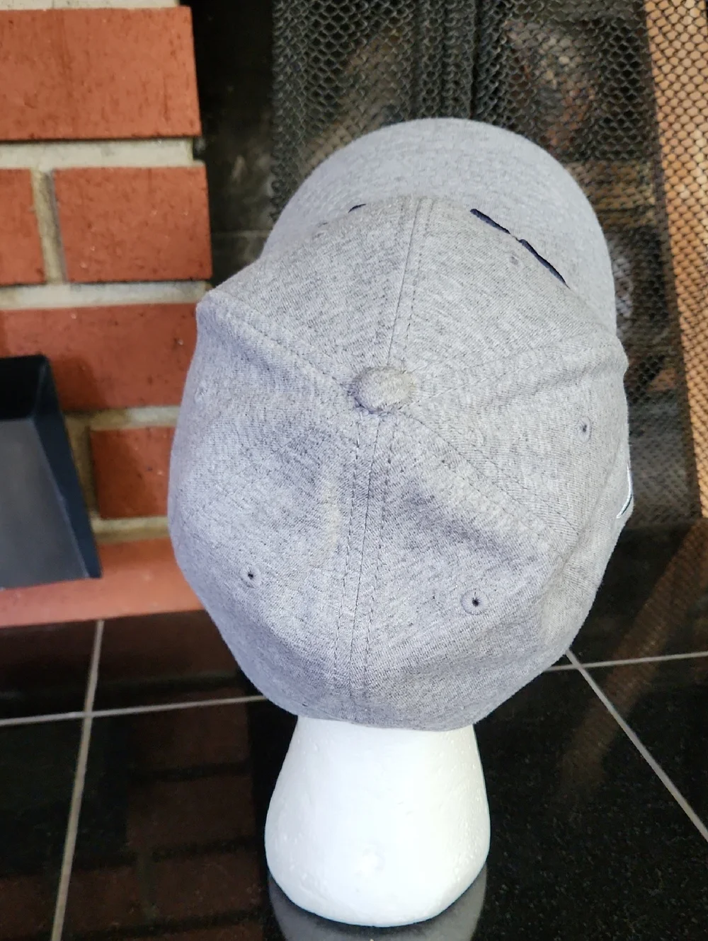 Essential Caps Italia Hat - Picture 3 of 7